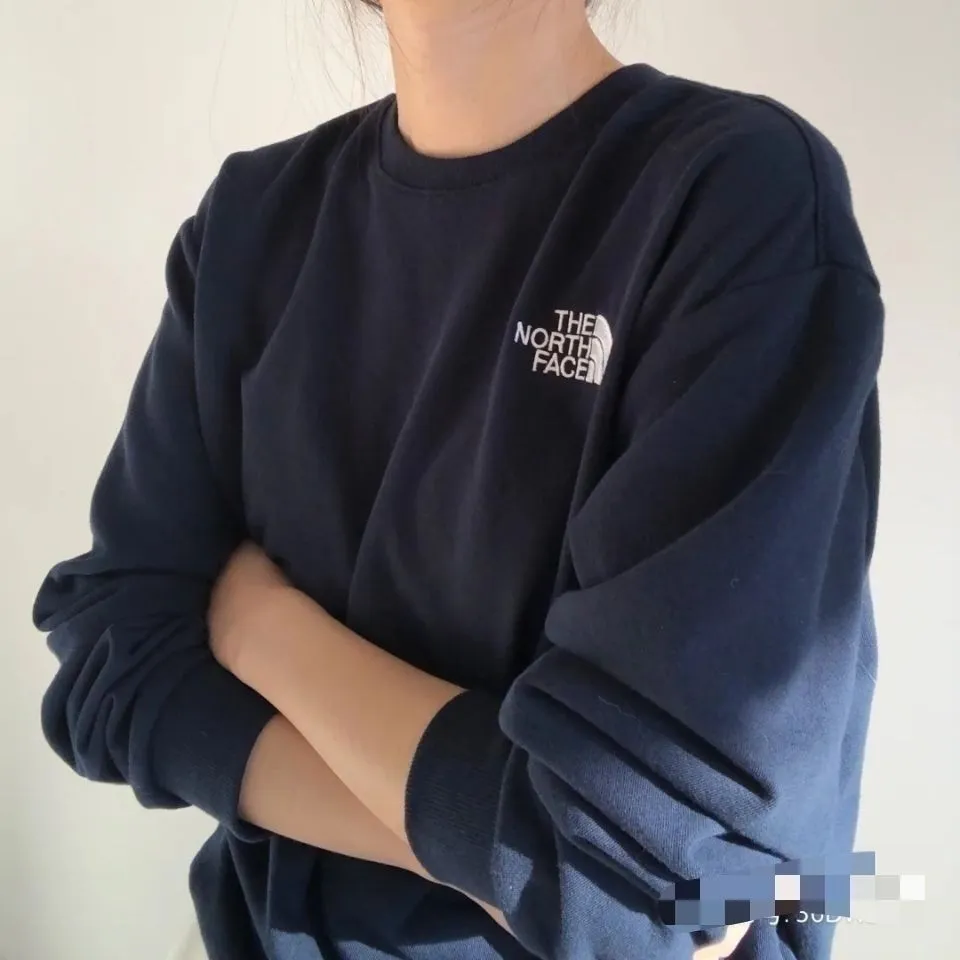 ネイビー