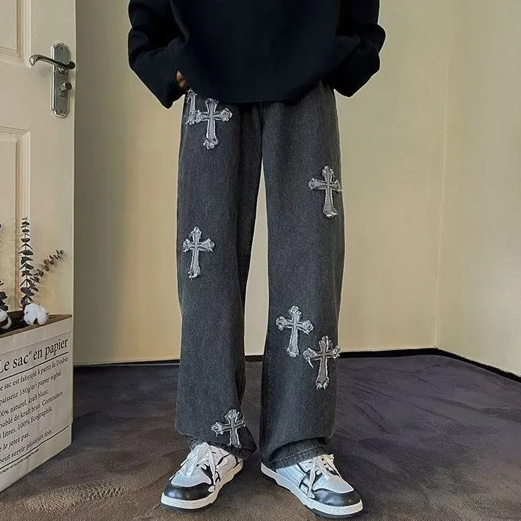 グレー