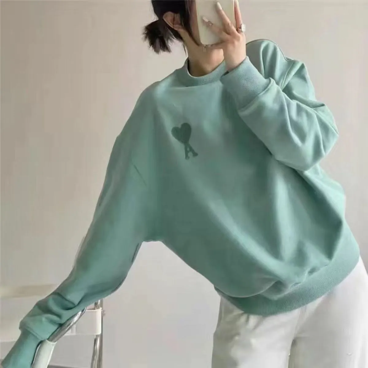 グリーン