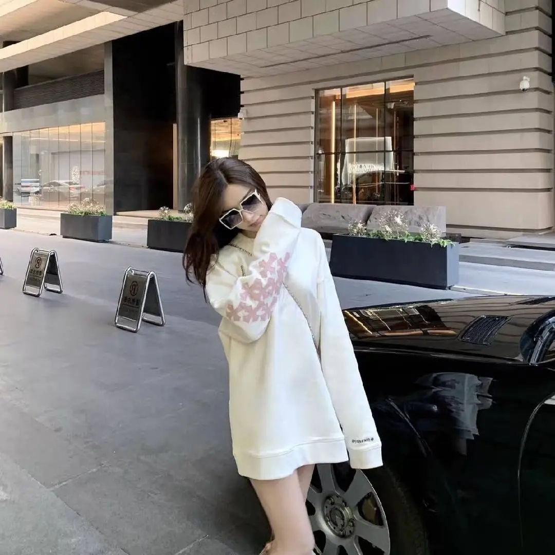元気いっぱい 好感度UP 最愛の一着 オーバーサイズ カジュアル  超ファッション 動きやすい ラウンドネックト レーナー