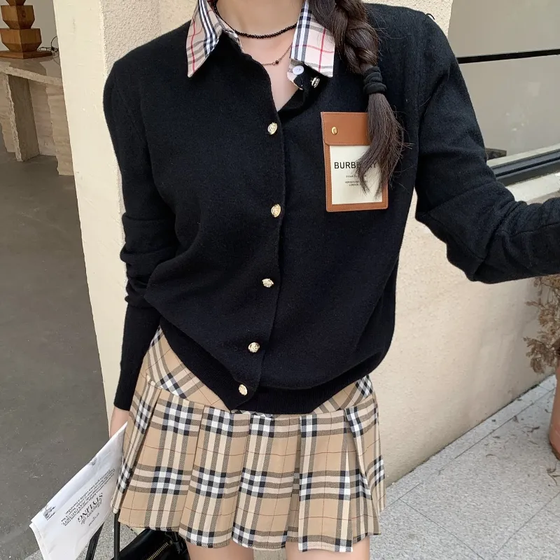 ブラック