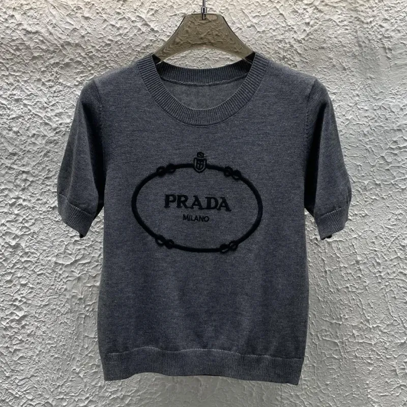『フリーサイズ』目立つ 着心地良い ファッション ふわふわ 合わせやすい 高品質 カジュアル Ｔシャツ