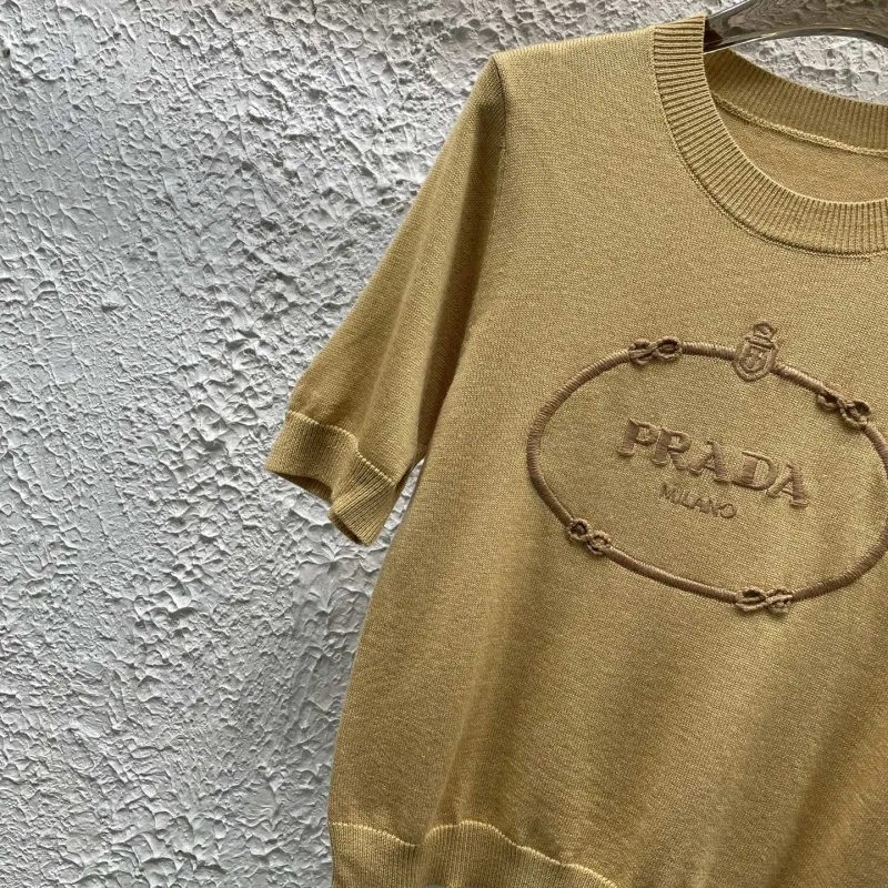 『フリーサイズ』目立つ 着心地良い ファッション ふわふわ 合わせやすい 高品質 カジュアル Ｔシャツ