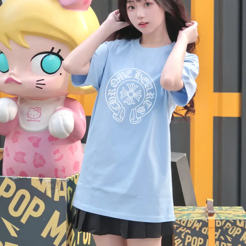 ブルー