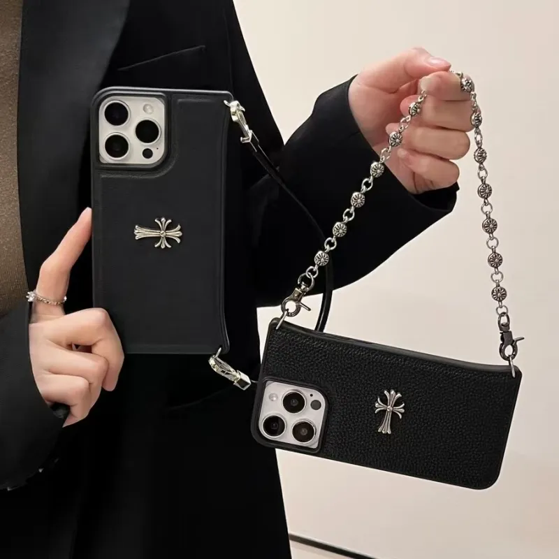 目立つ 高級感 繊細 個性的 シンプル クラシック フィット感 スマホチェーン付き スマホケース