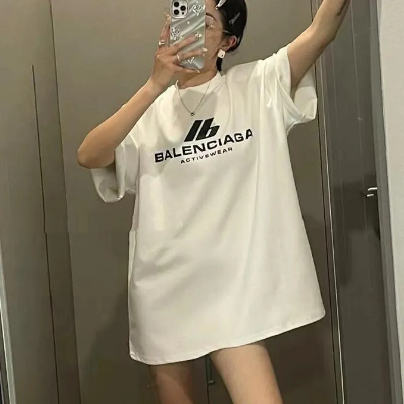 ホワイト