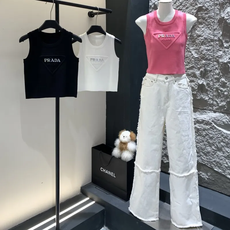『フリーサイズ』元気いっぱい ふわふわ 快適 合わせやすい 多色選べられ ストラップタンク