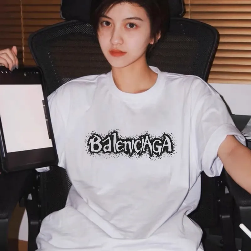 『S-3XL』目立つ 高品質 手触り良く多色選べられ 若見え 合わせやすい カジュアルＴシャツ