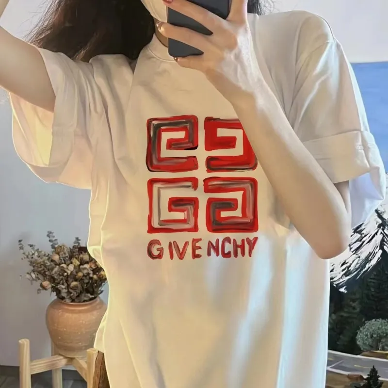 ホワイト