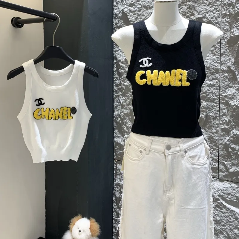 『フリーサイズ』大活躍 着心地良い ファッション 合わせやすい ニット タンクトップ
