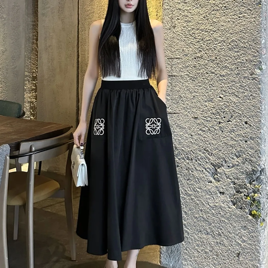 『S-L』新作 カジュアル 優しい雰囲気 レザー刺繍ロゴ リブ編みウエスト スカート