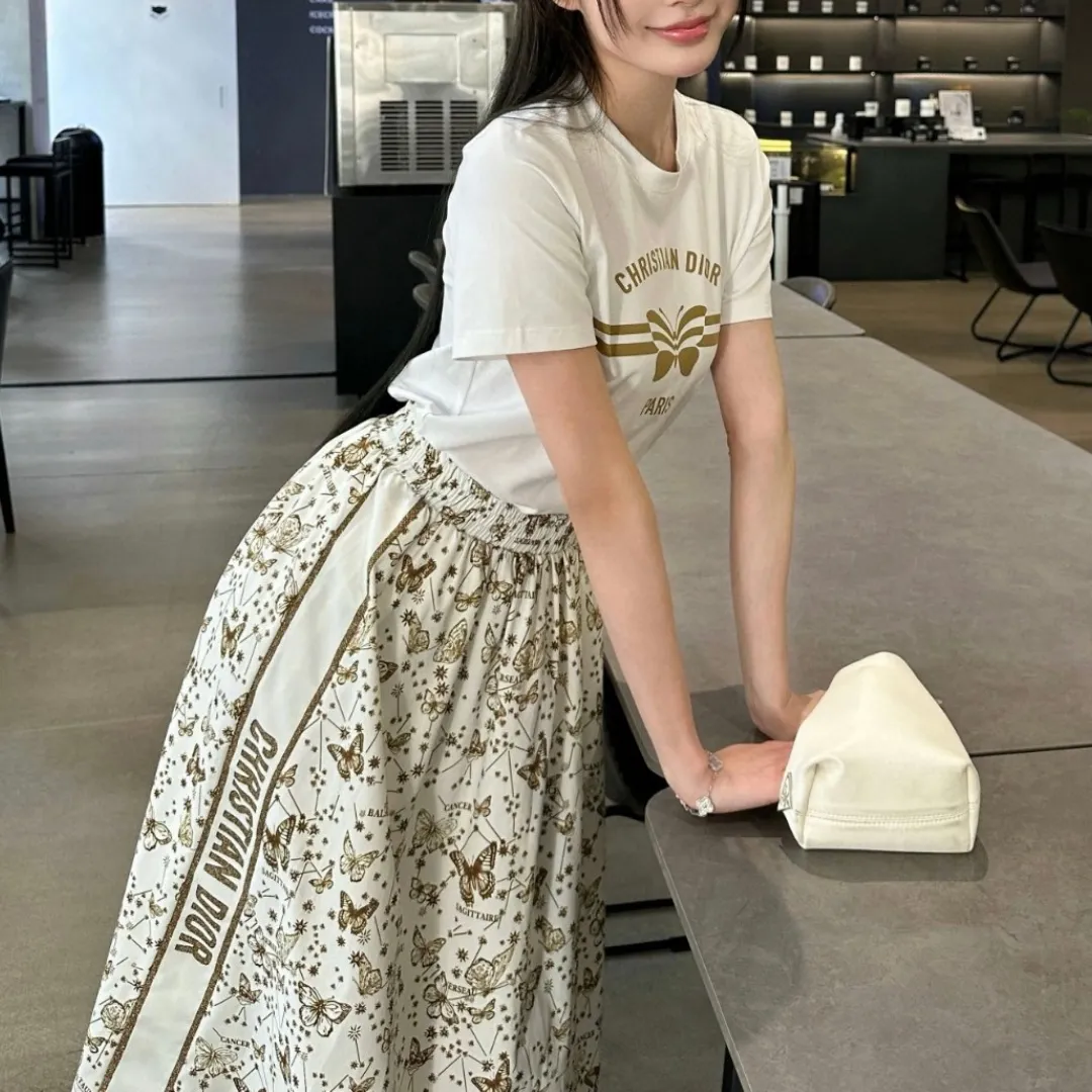 『S-L』新作カジュアル バタフライモチーフ プリントデコ Tシャツ＆スカートセット