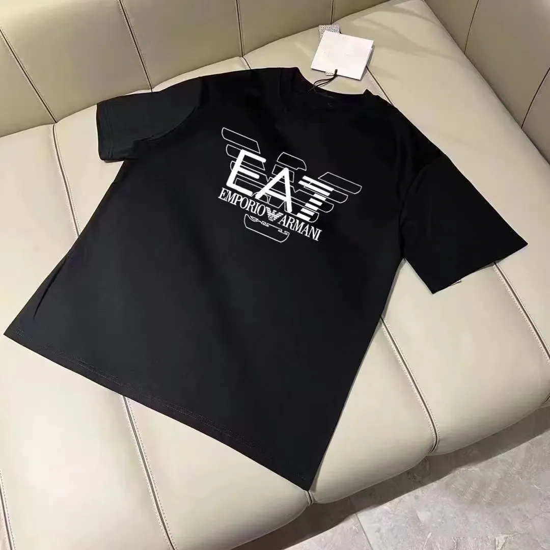 『S-4XL』人気爆発中 クラシック カジュアル 快適 軽量 通気性 合わせやすいＴシャツ