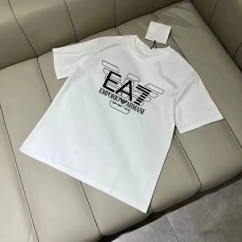 『S-4XL』人気爆発中 クラシック カジュアル 快適 軽量 通気性 合わせやすいＴシャツ