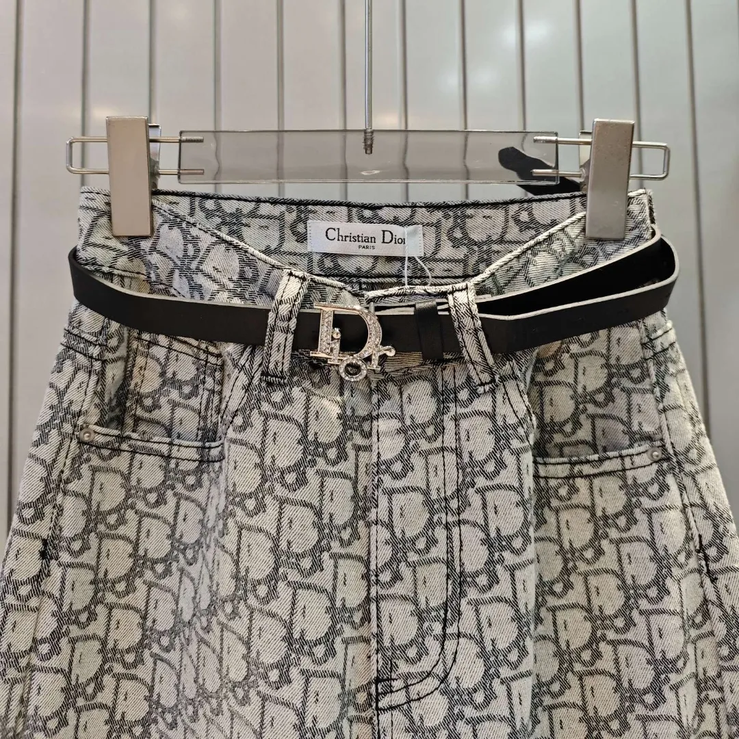 『S-L』上品 売れ筋 絶賛 大ヒット ムード スリム 軽量 通気性 カジュアル Ｔシャツ パンツ/スカート セットアップ