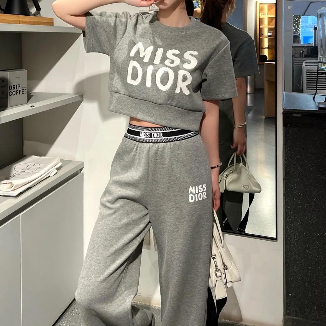 『S-L』早春新作 レターロゴプリント 半袖ショートTシャツ ゴムウエストストレートパンツ セットアップ