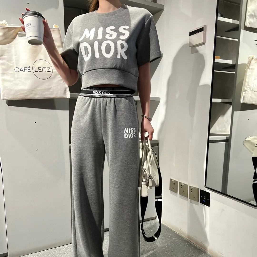 『S-L』早春新作 レターロゴプリント 半袖ショートTシャツ ゴムウエストストレートパンツ セットアップ