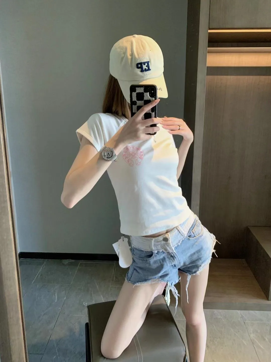 『S-2XL』新作 夏用 サンスクリット ピンクプリント ギャル風 スリムフィット ショート丈 トレンドトップス