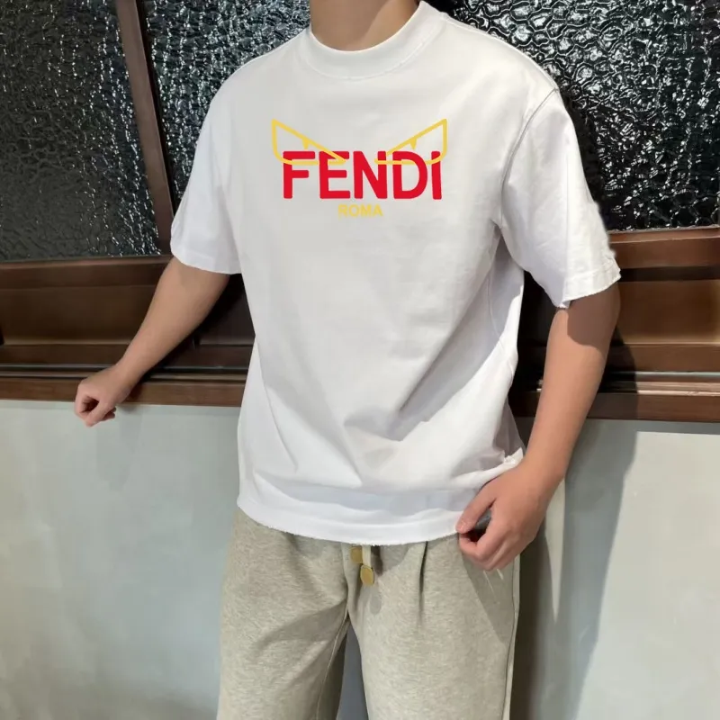 ホワイト