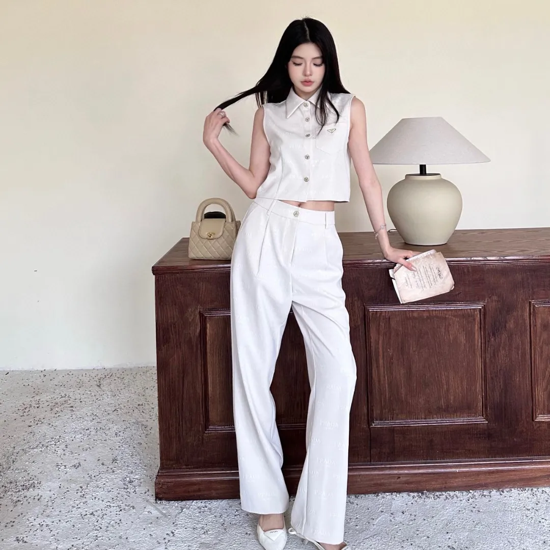 『S-L』滑らかでストレートな質感 肌触り快適 ラペルボタンベスト ストレートパンツ セットアップ