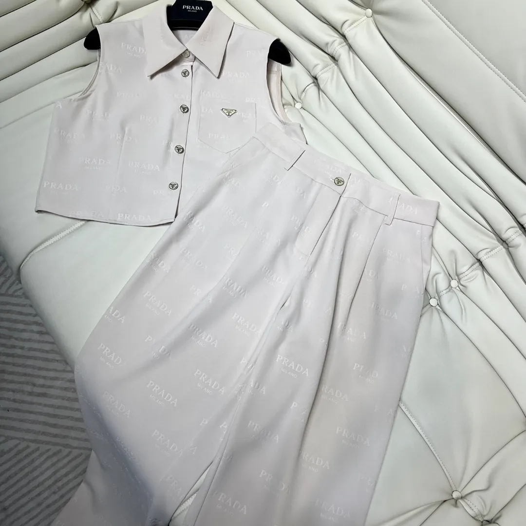 『S-L』滑らかでストレートな質感 肌触り快適 ラペルボタンベスト ストレートパンツ セットアップ