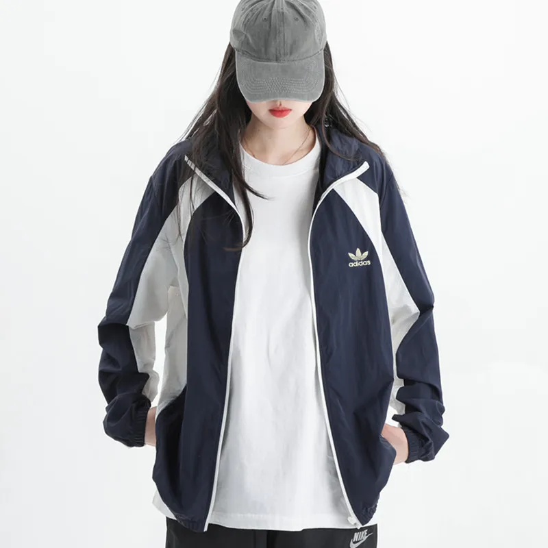 ブルー
