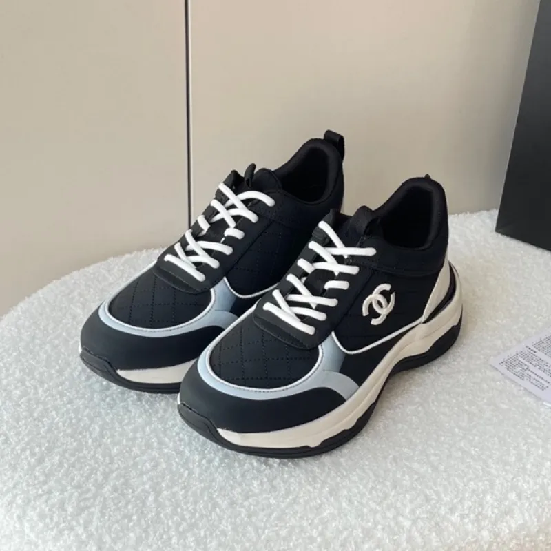 『35-40』激売れ中 シンプル クラシック 軽い クッション性がある 通気性が良い  履き心地が良い スニーカー