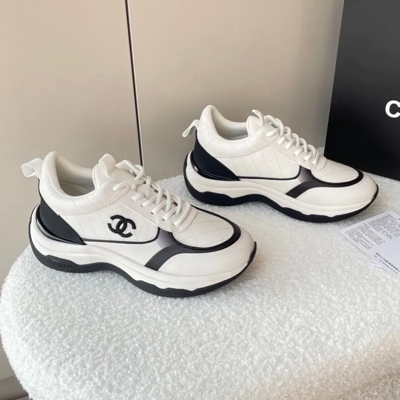 『35-40』激売れ中 シンプル クラシック 軽い クッション性がある 通気性が良い  履き心地が良い スニーカー