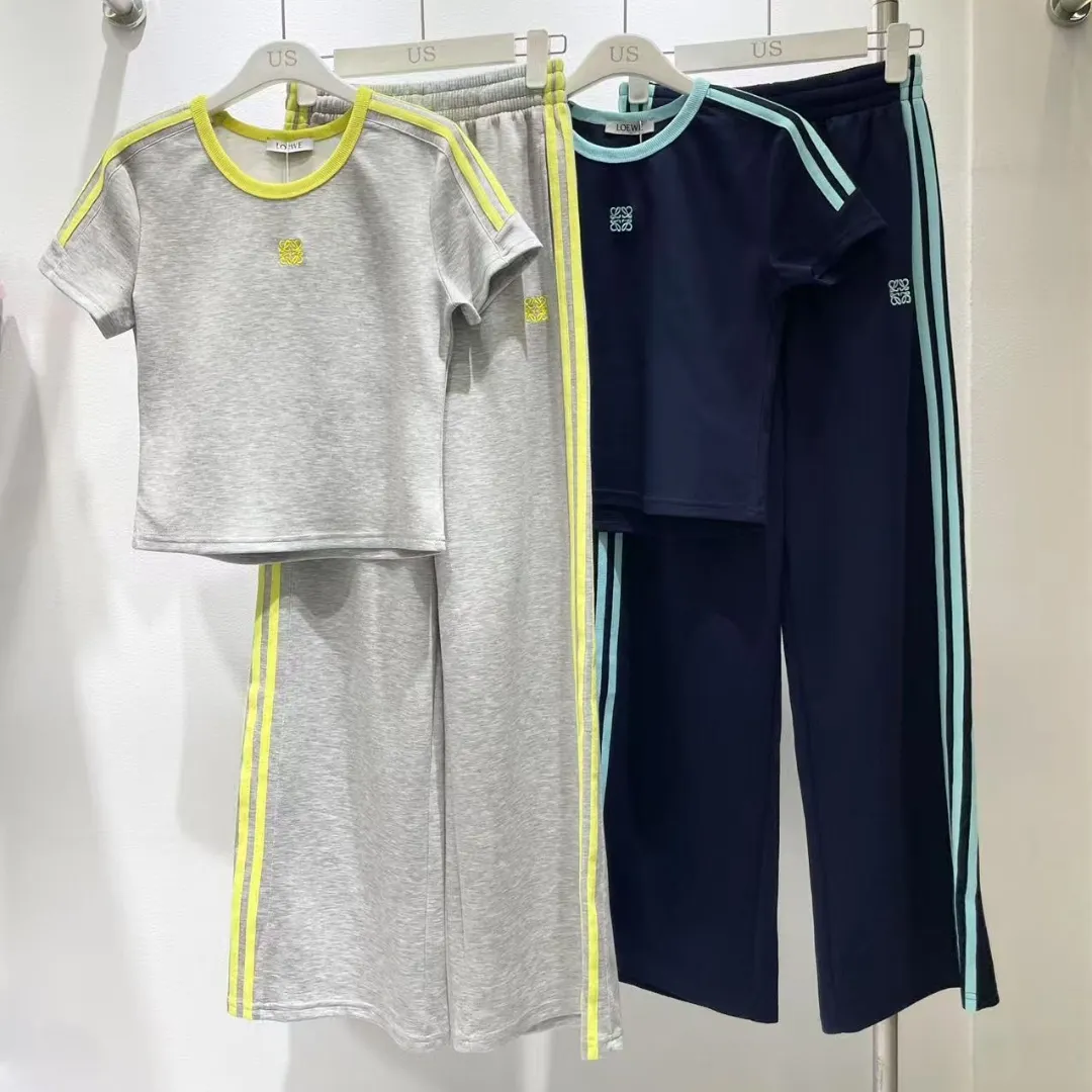 『S-L』洗練されたデザイン コスパ最強の逸品 長く愛用できる トレンディ ふわふわ素材 セットアップ