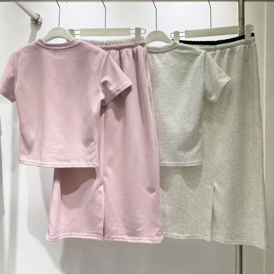 『S-L』トレンド最先端 着回し効く カジュアル 春めいた ビビッドカラー モノトーン セットアップ