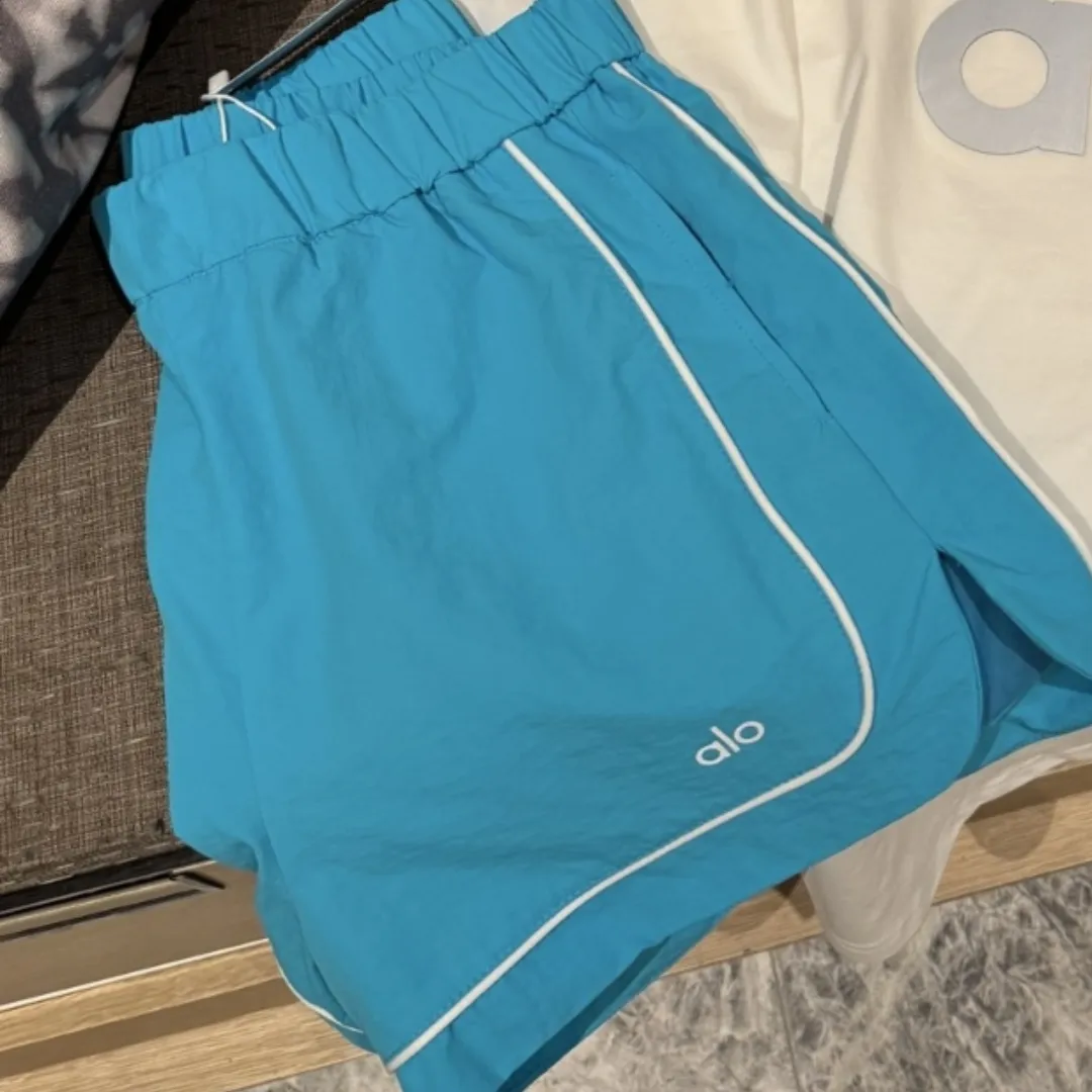 『S-L』好感度100％ 元気いっぱい カラフル おしゃれ カジュアル アクティブ ショートパンツ Ｔシャツ