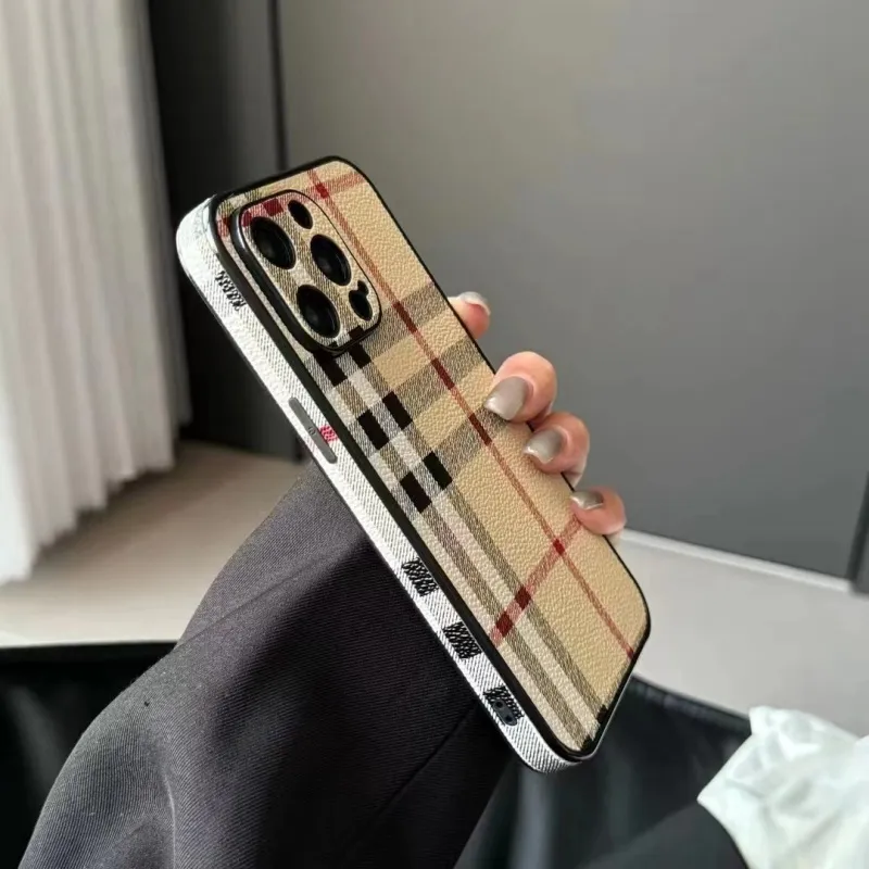 優しい雰囲気 トレンド シンプル 高品質 クラシック モダン フィット感 滑り止め スマホケース