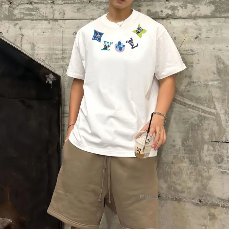 ホワイト