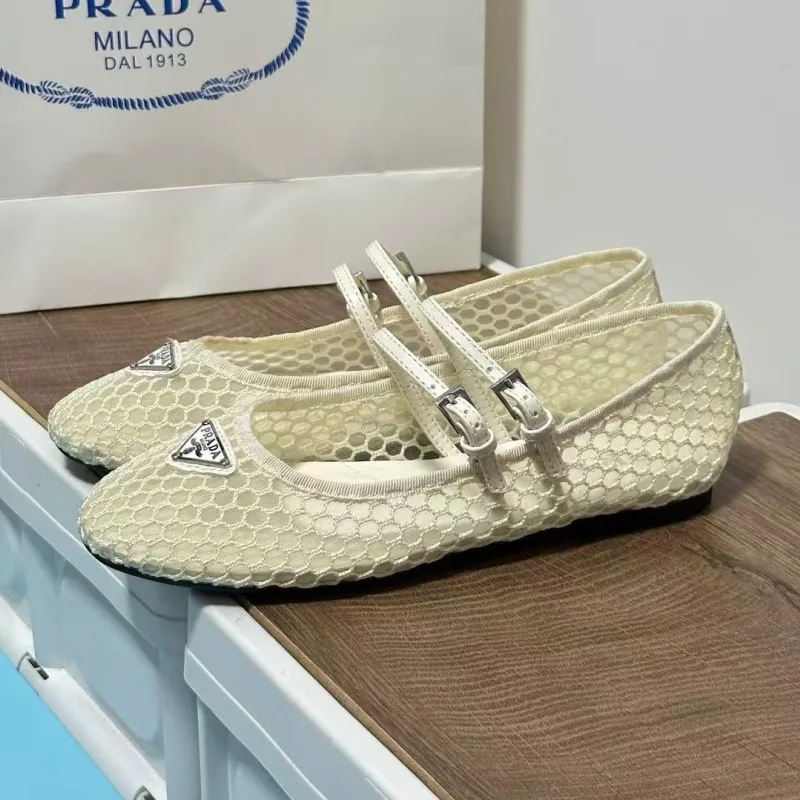 『35-40』売れ筋 トレンド シンプル フィット感抜群 蒸れにくい 日常使い カジュアルシューズ