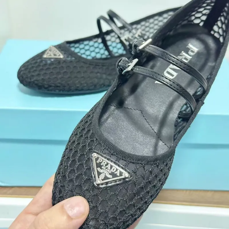 『35-40』売れ筋 トレンド シンプル フィット感抜群 蒸れにくい 日常使い カジュアルシューズ
