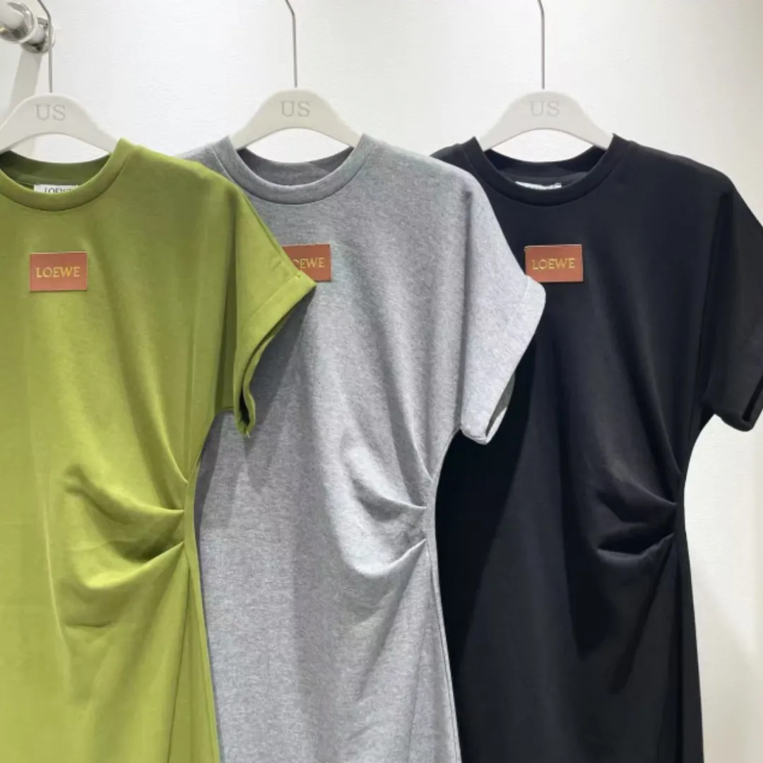 『S-L』特別感のある一品 コスパ最強の逸品 長く愛用できる スキニーフィット ヴィンテージ風 ワンピース