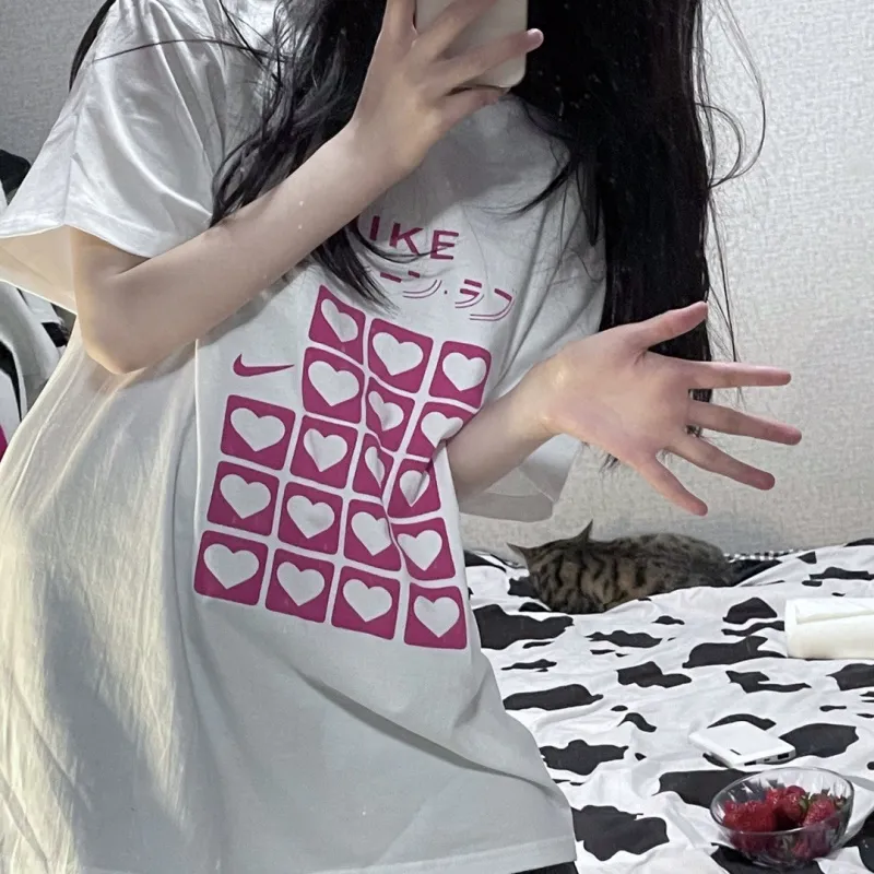 ホワイト