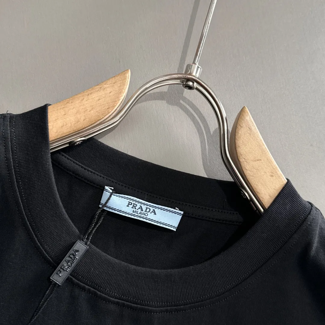 『XS-L』大人の定番 絶対流行  カジュアル  ファッション アルファベット 無地　オーバーサイズ Ｔシャツ