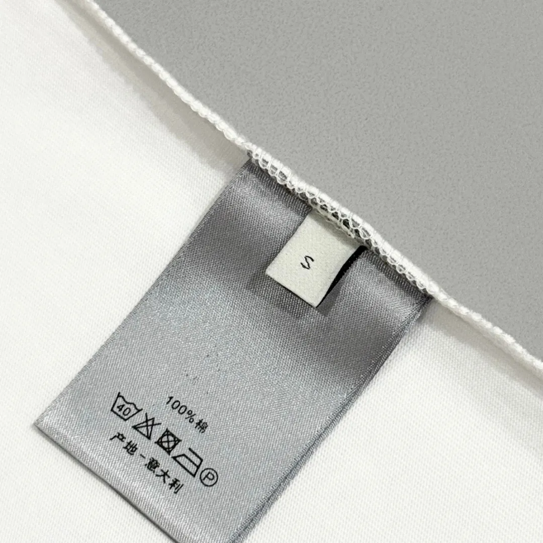 『S-XL』質感のいい 手触り良く 優しい雰囲気 カジュアル  半袖   刺繍 Ｔシャツ