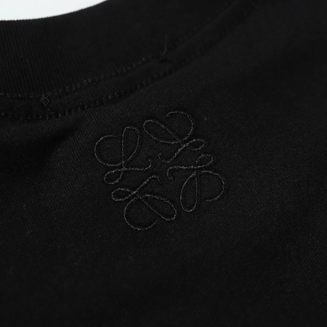 『M-2XL』取り入れたい 質感のいい 今季も大流行  カジュアル ラウンドネック 刺繍 プリント Ｔシャツ