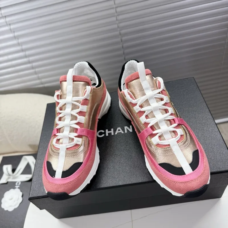 ピンク