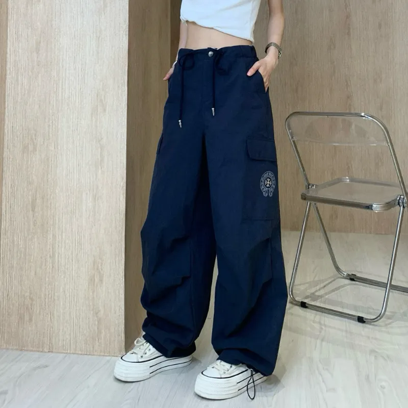 ネイビー