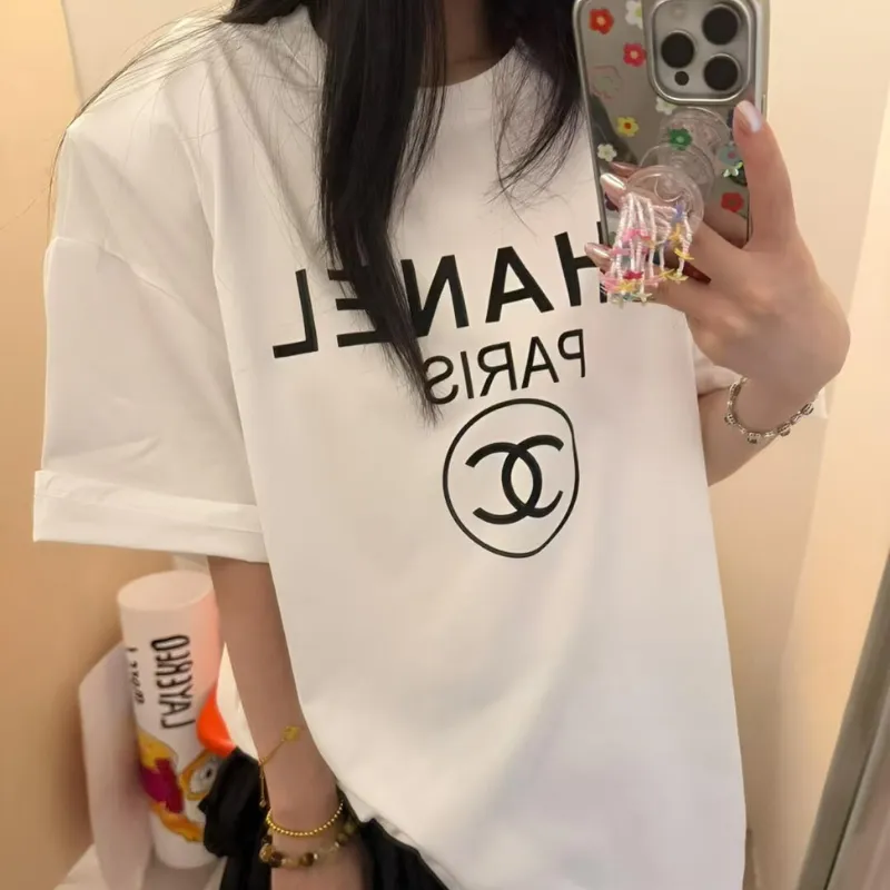 ホワイト