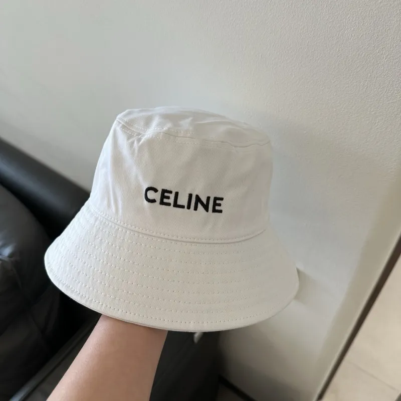 ホワイト